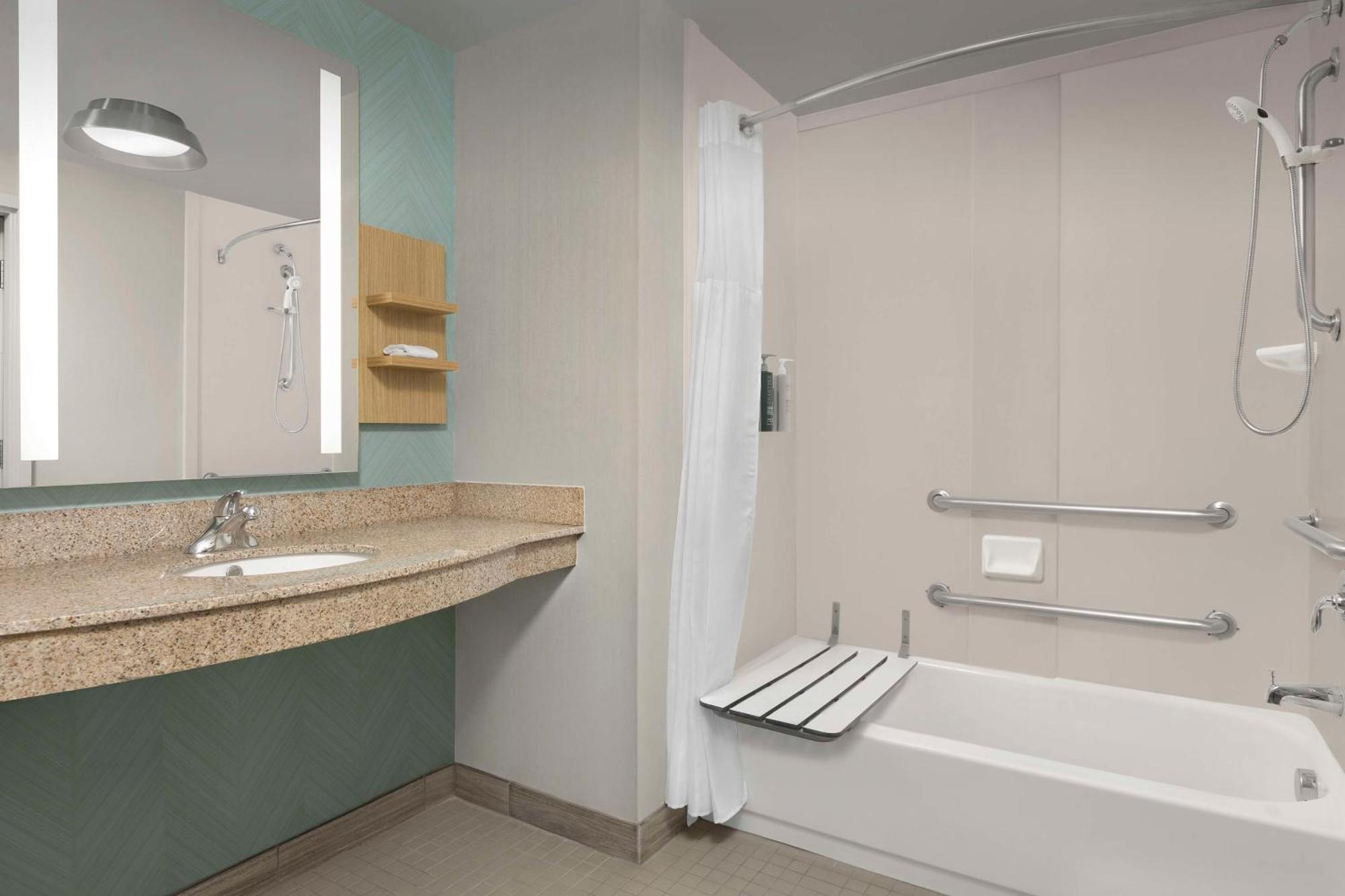 Hilton Garden Inn Raleigh Capital Blvd I-540 Buitenkant foto