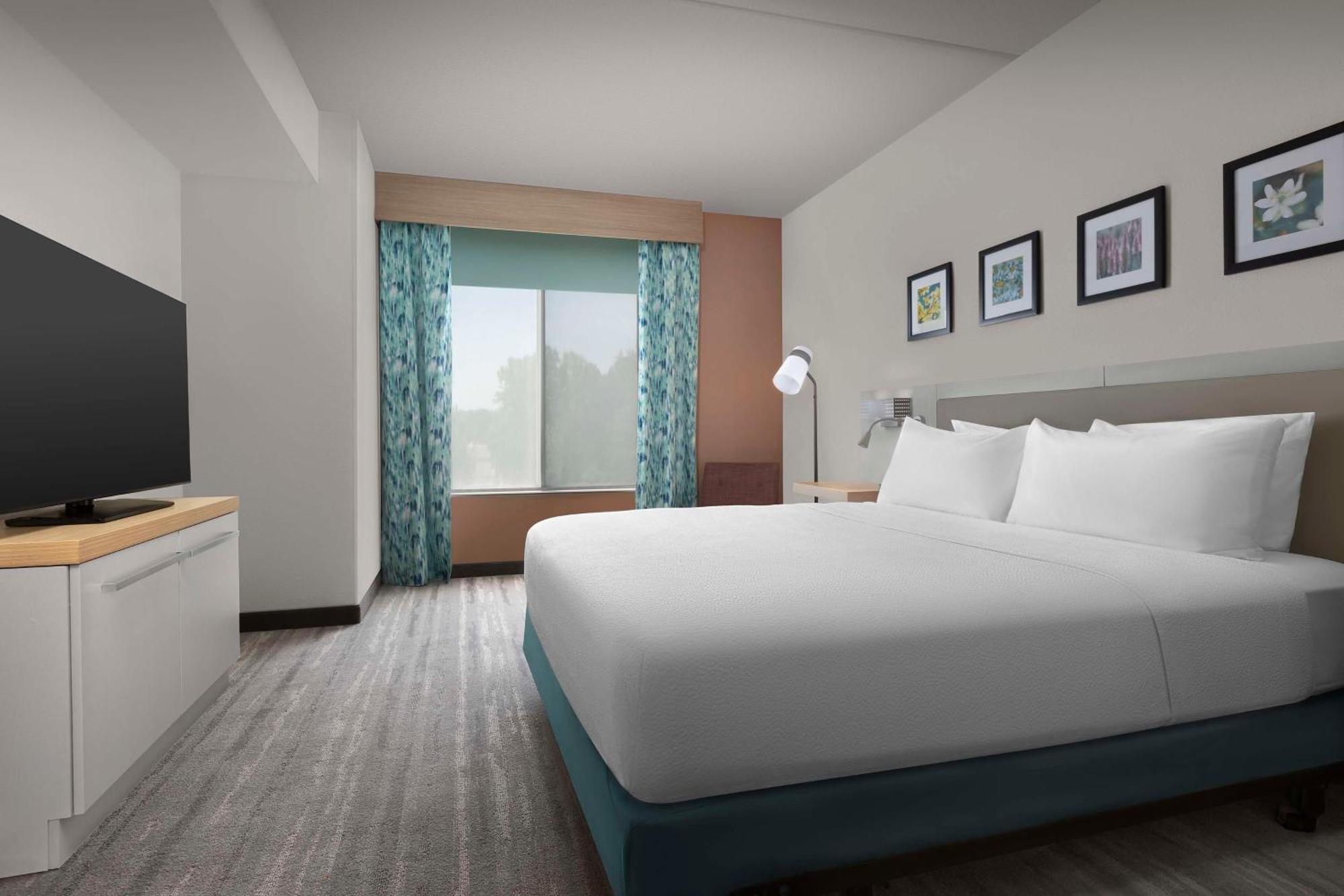 Hilton Garden Inn Raleigh Capital Blvd I-540 Buitenkant foto