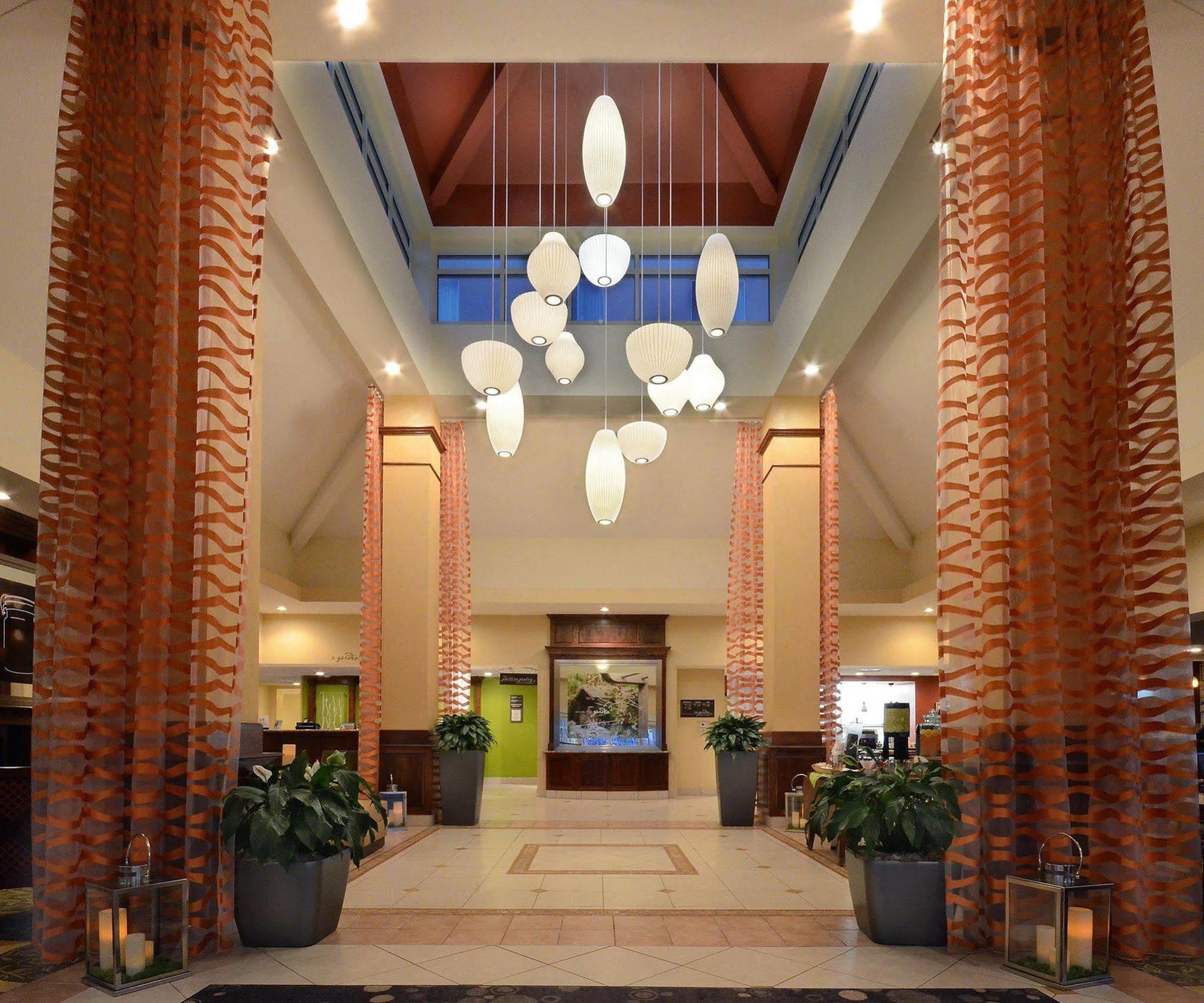 Hilton Garden Inn Raleigh Capital Blvd I-540 Buitenkant foto