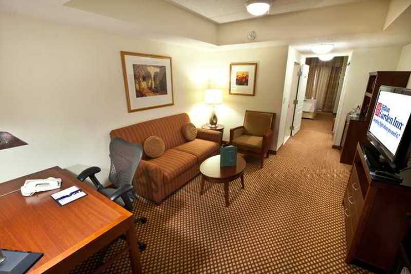 Hilton Garden Inn Raleigh Capital Blvd I-540 Kamer foto